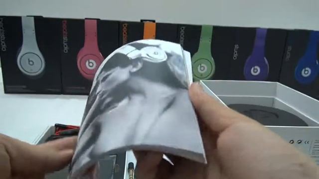 Beats By Dr Dre White Studio Headphone Official with noise cancelling смотреть онлайн