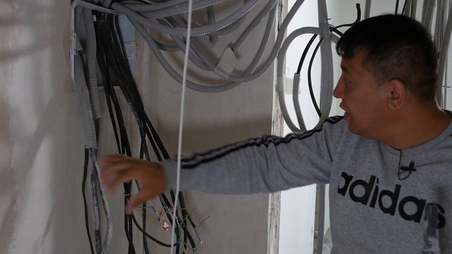 Как выкинуть 500 000 на ветер, на ремонте квартиры. смотреть онлайн