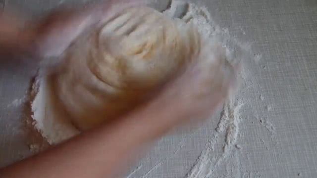 Творожно -тыквенные рогалики. Лёгкий и простой рецепт приготовления в духовке смотреть онлайн