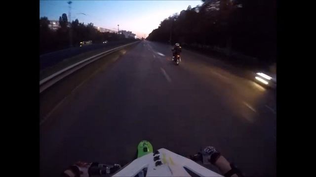 Поймал клин на ходу 157QMJ смотреть онлайн