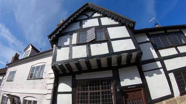 На велосипедах по городкам Англии (ч. 2). Уорик (Warwick), графство Уорикшир | Великобритания смотреть онлайн