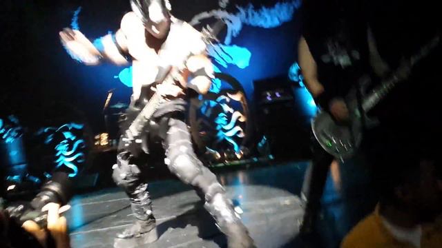 Danzig with Doyle - Death Comes Ripping (Gibson Amphitheatre) 8/30/13 смотреть онлайн