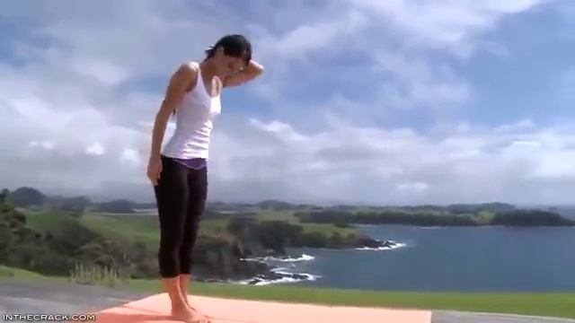 Melisa Mendiny Showing Off Her Amazing Ass In Yoga Pants, Teaching You How To Do Yoga Poses HD HOT смотреть онлайн