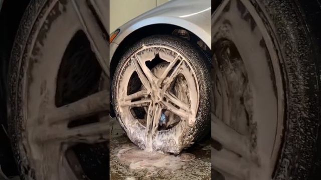 Мойка - химчистка диска автомобиля смотреть онлайн