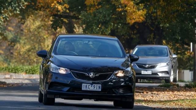 Holden Astra sedan 2017 Review : First Drive Video смотреть онлайн