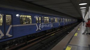 Метро. Новосибирск. Станции "Речной вокзал", "Площадь Маркса". 4К