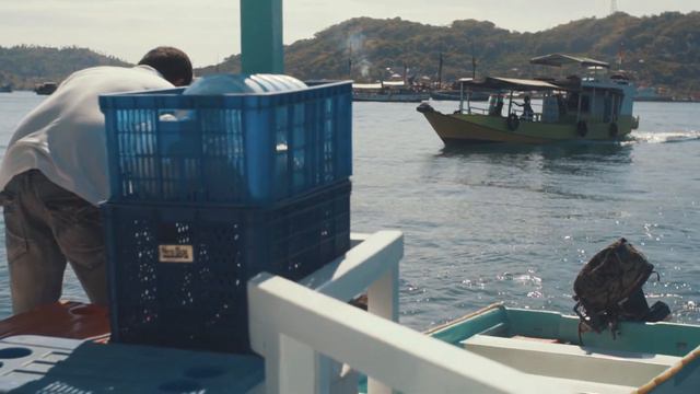 Indonesian Vacation: Travel to Labuan Bajo | Vlog Liburan 2017 смотреть онлайн
