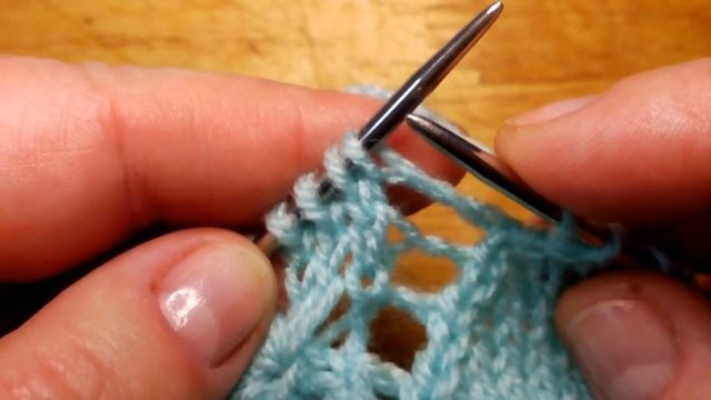 Ажур спицами Листья клевера смотреть онлайн
