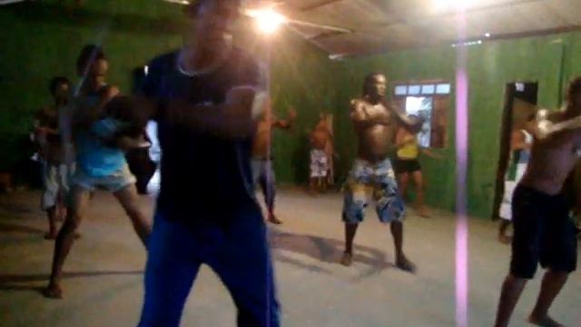 Filme capoeira.wmv смотреть онлайн