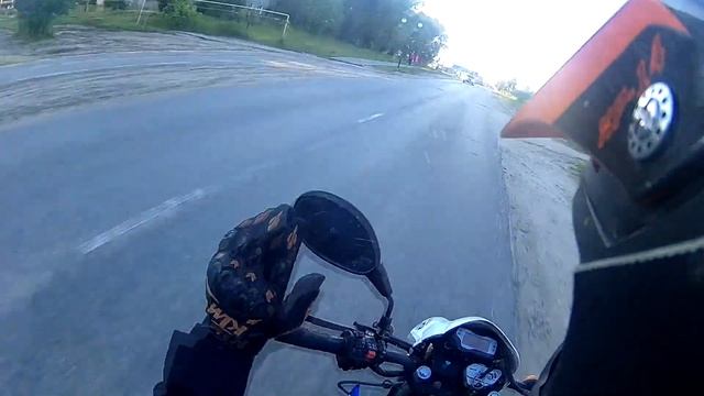 Встреча с ДПС (Lada VESTA) на ЭНДУРО мотоцикле (Raptor zw-250) смотреть онлайн