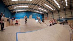 ●РАЙАН ВИЛЬЯМС● КРУТЫЕ ТРЮКИ НА САМОКАТЕ И BMX