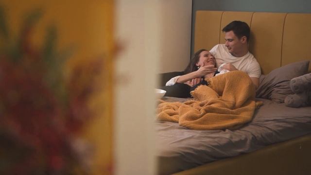 Можно ли снять классное видео пары ДОМА? смотреть онлайн