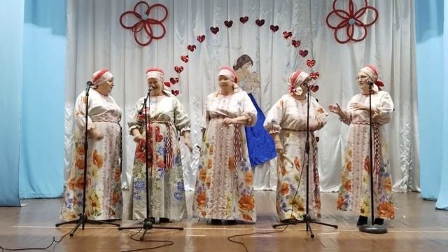 Вокальная группа "Волжанка" - песня "Завалинка" смотреть онлайн