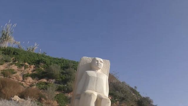 Парк скульптур Айя Напа. Коп на Кипре. смотреть онлайн