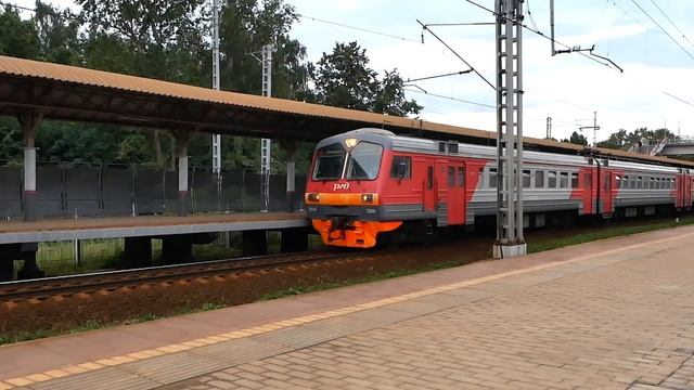Видео про поезда и железную дорогу, Москва / Электрички, Ласточка, Стриж, Сапсан / РЖД смотреть онлайн