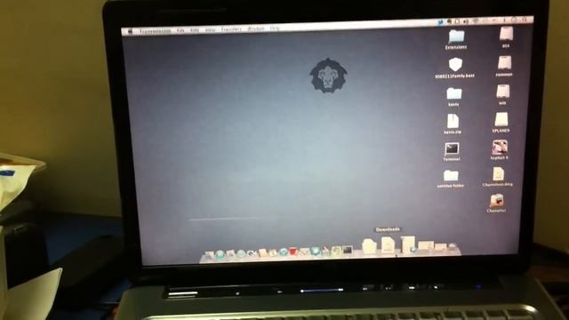 OSX lion 10.7.2 running on HP Pavilion dv5 1215ee смотреть онлайн