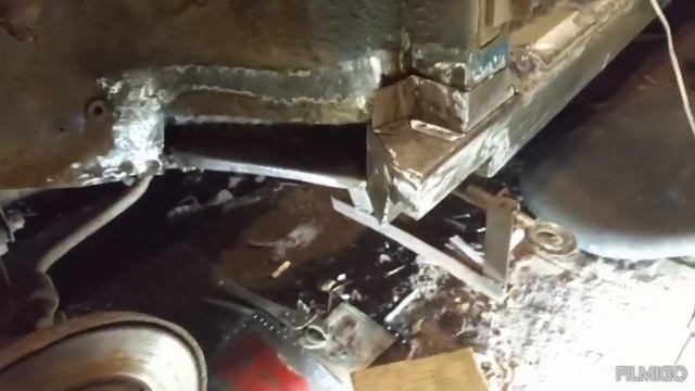 Замена порогов из профильной трубы 100×100 на ваз 2111. часть 1 смотреть онлайн