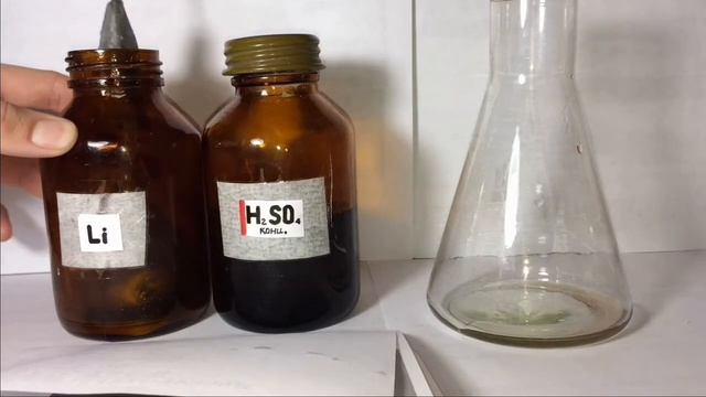 ЛИТИЙ + КОНЦЕТРИРОВАННАЯ СЕРНАЯ КИСЛОТА. Взаимодействие Li с H2SO4 смотреть онлайн
