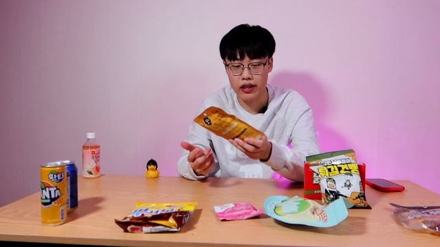 САМЫЕ БЕЗУМНЫЕ КОРЕЙСКИЕ СЛАДОСТИ | Пробую корейские сладости