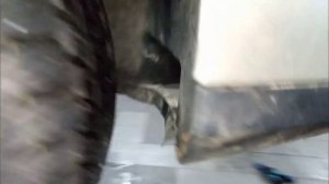 Volkswagen passat B6/замена лампочки в фаре