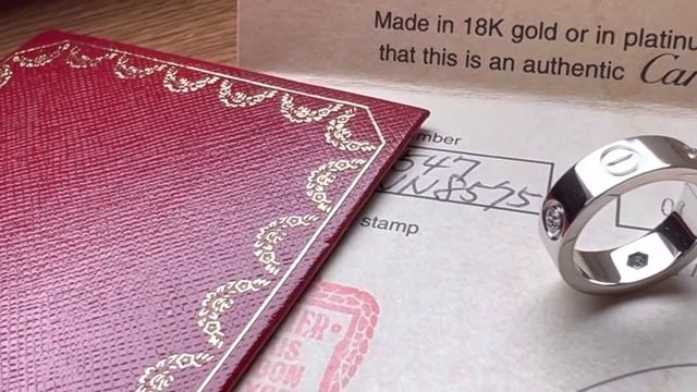 Оригинал кольцо Cartier Love Бриллианты смотреть онлайн