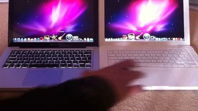 White MacBook Vs MacBook Pro HD