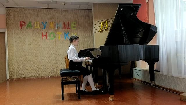 И.Гайдн Лёгкая соната соль мажор. Исполняет Иванова Анна, 5 класс, 12 лет. смотреть онлайн