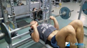 Жим штанги узким хватом: техника выполнения