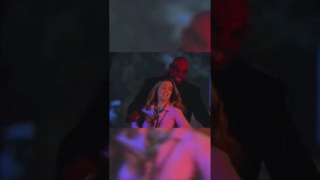 Скелеты в шкафу Зачарованных... #charmed #зачарованные #serialpair #phoebehalliwell #piperhalliwell смотреть онлайн