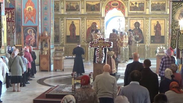 Божественная Литургия в день праздника Воздвижения Креста Господня, Абакан, Хакасия, 27.09.2016 г. смотреть онлайн
