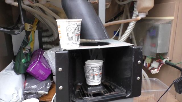 Мой кофейный автомат как он устроен,что внутри смотрите в видео смотреть онлайн