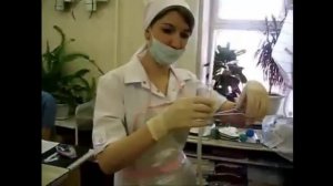 Уход за больным: как поставить очистительную клизму