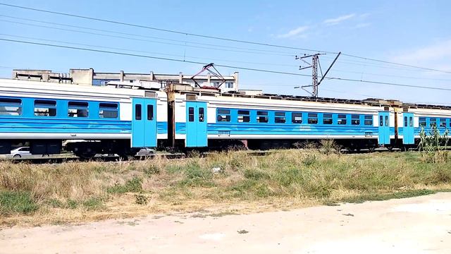 ЭД4М - 0393 сообщением Евпатория-Севастополь следует по перегону [КЖД 2022] смотреть онлайн