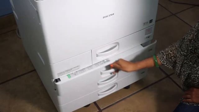 Equipo Ricoh Gama Alta Mpc6004 смотреть онлайн