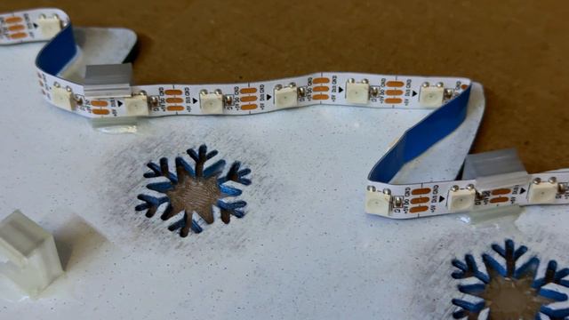 Такую новогодню елку ты не найдешь в магазинах смотреть онлайн