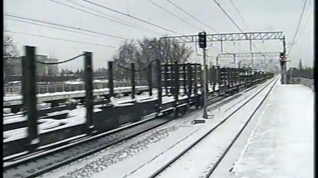 Электровоз ВЛ10у-568 с грузовым смотреть онлайн