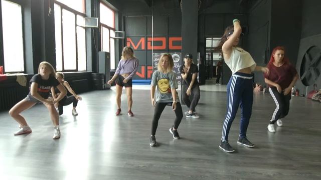 GirlsComWEEK | Кирилл Цыганов | селект 3 смотреть онлайн