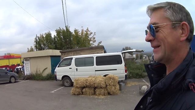 Иркутский Блошиный Рынок. Кучи всякого Хлама и Сокровищ смотреть онлайн