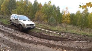 BMW X5 в бездорожье, Toyota Hilux и Нива OffRoad
