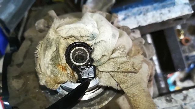 компрессор кондиционера удаление обломанного Болта смотреть онлайн