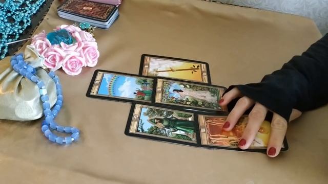 СТОИТ ЛИ ЕМУ ДОВЕРЯТЬ? ЧЕСТЕН ЛИ ОН СО МНОЮ? КАКИЕ ЧУВСТВА У НЕГО? И.Р.для Е. смотреть онлайн