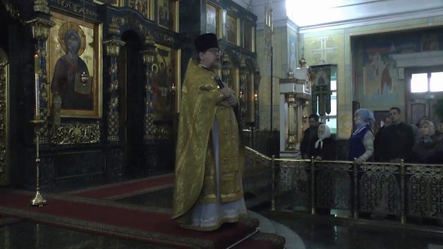 Проповедь иерея Константина Корепанова на Евангельское чтение о званых на брачный пир 26.12.2021. смотреть онлайн