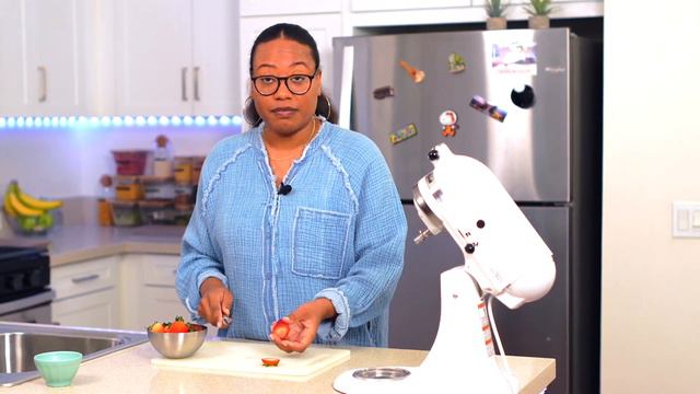 Simple Vegan Strawberry Croissants | Cream Pan Copycat смотреть онлайн