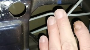 Как открыть дверь салона Ниссан Примера П11 в случае поломки замка.