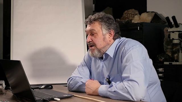 Исторические минералы России: золото, платина смотреть онлайн