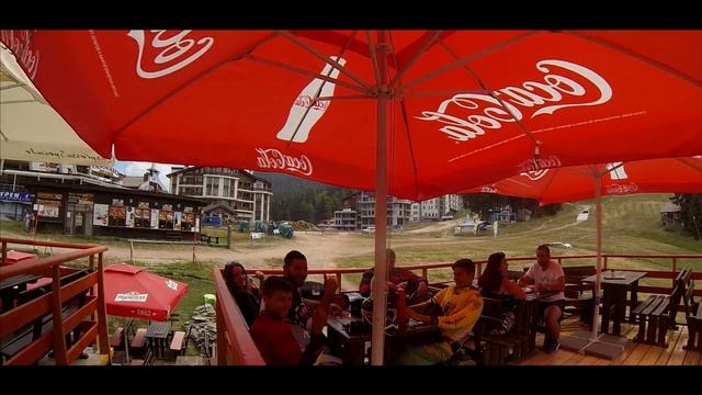 Gravity Freaks on summer vacations from Pamporovo to Borovets смотреть онлайн