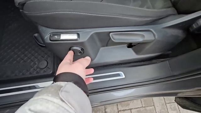 Tiguan R-Line 2.0 TDI 2019! 4motion! Панорама, webasto, Full led DLA, подогревы, смотреть онлайн