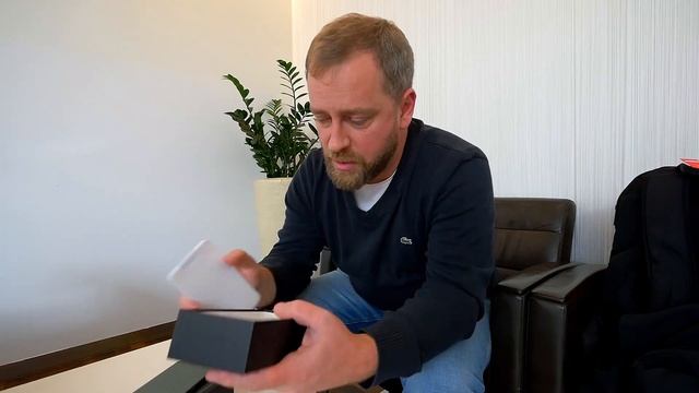 Путешествие в Европу за iPhone 11 смотреть онлайн