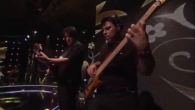 Trio Parada Dura e Leonardo - Cruz Pesada / Cordão de Ouro (Vídeo Oficial) смотреть онлайн