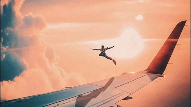 DeeJay Dan - E-motion 19 [2018] смотреть онлайн